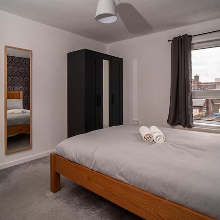 Central Apartment In Belfast City Centre - Sleeps 5 People Exterior photo
